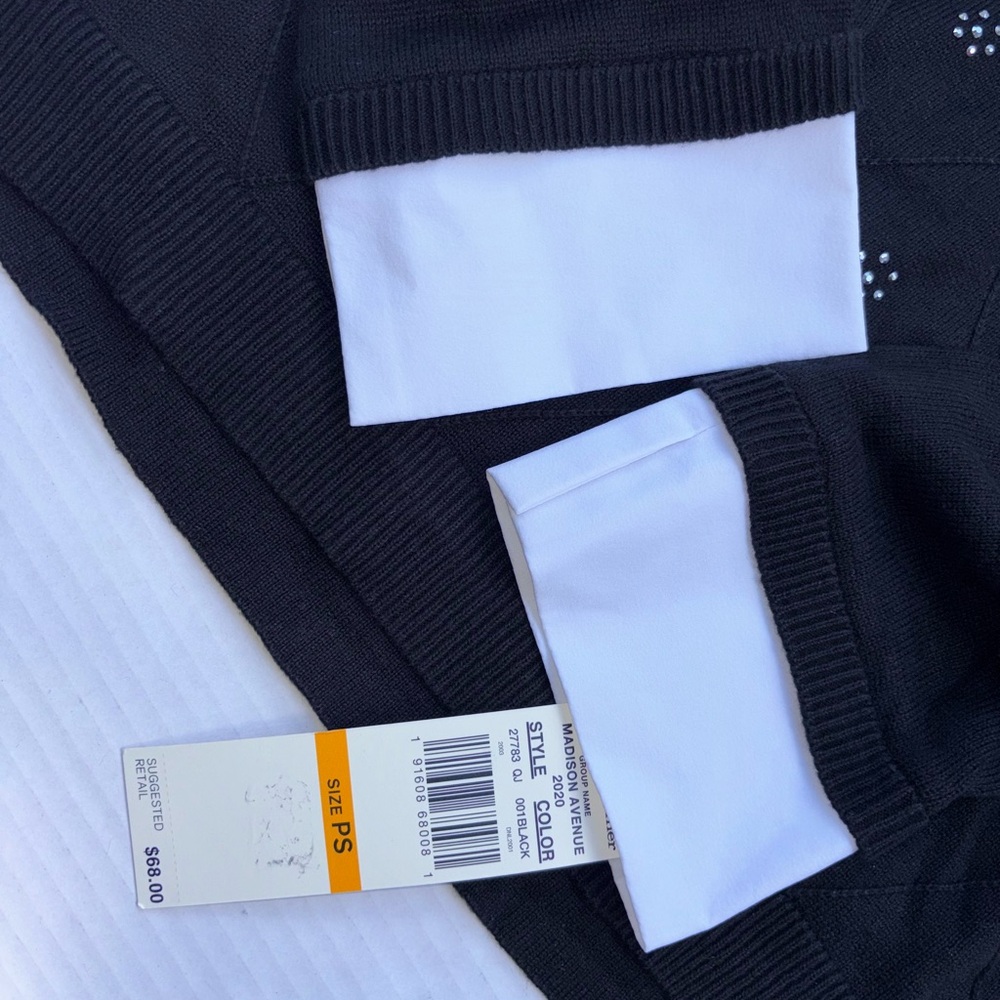 Alfred Dunner Black Sweater with White Detailing - Picture 5 of 6